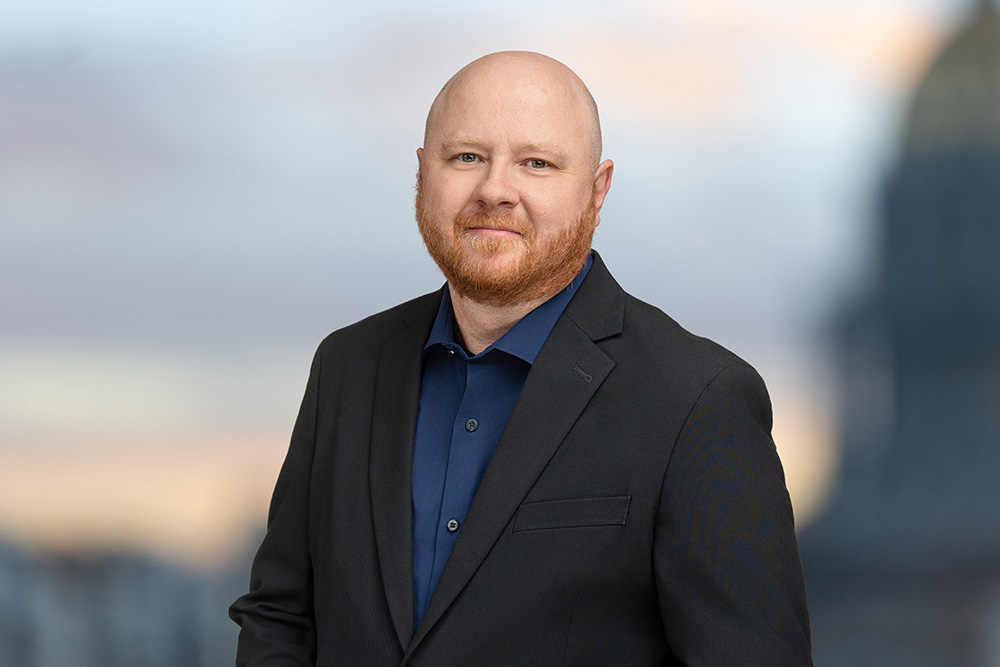 Jamison Lee headshot